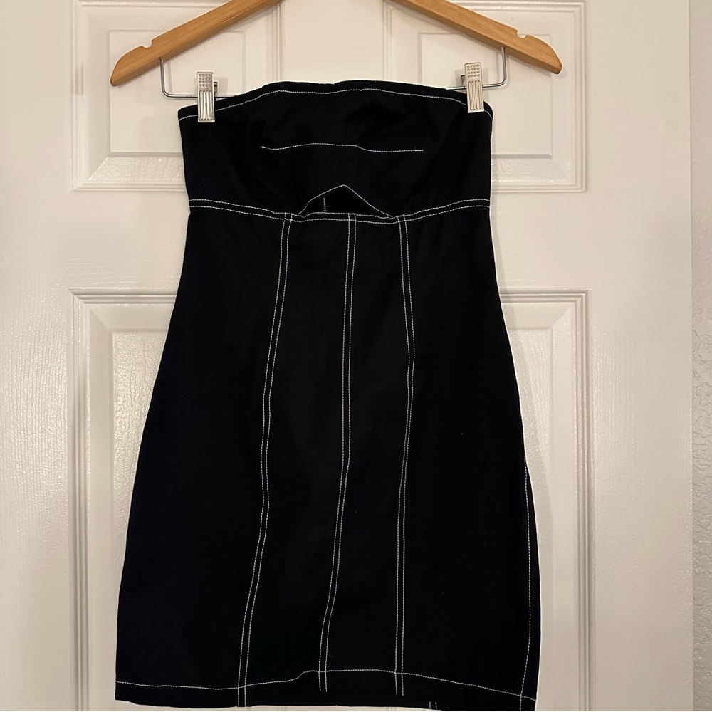 h:ours Black Strapless Mini Dress Contrast White Stitching XS